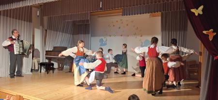 Pomladna prireditev (7)